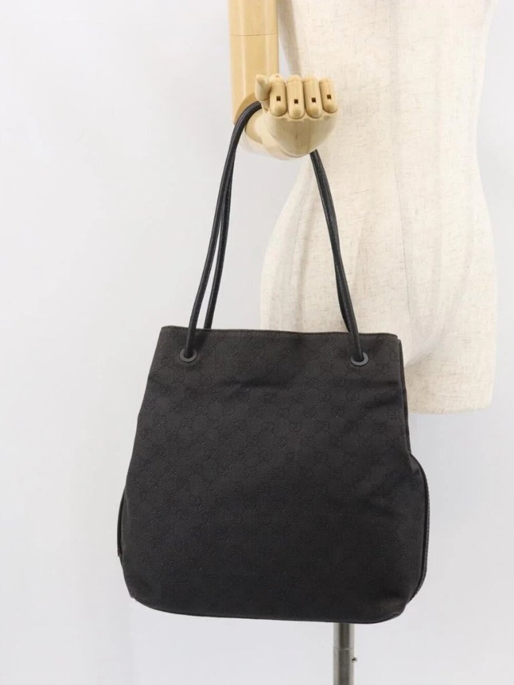 GUCCI GG Canvas Shoulder Bag Outlet Dark Brown 101341 Auth 157591